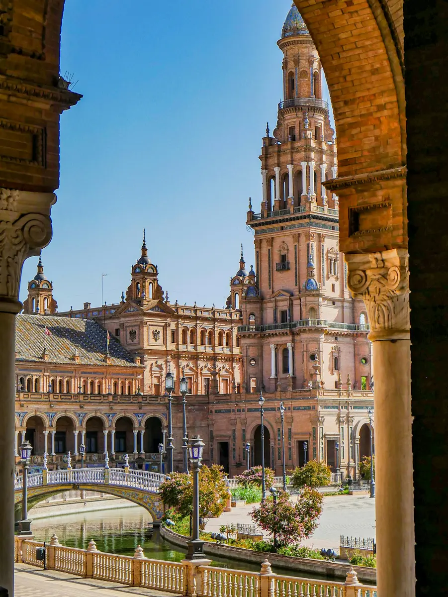 Puente emblemático de Sevilla