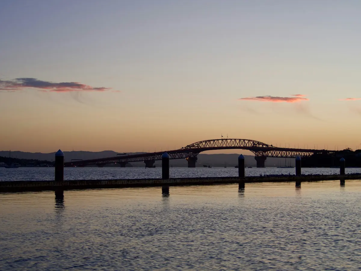Puente emblemático de Auckland