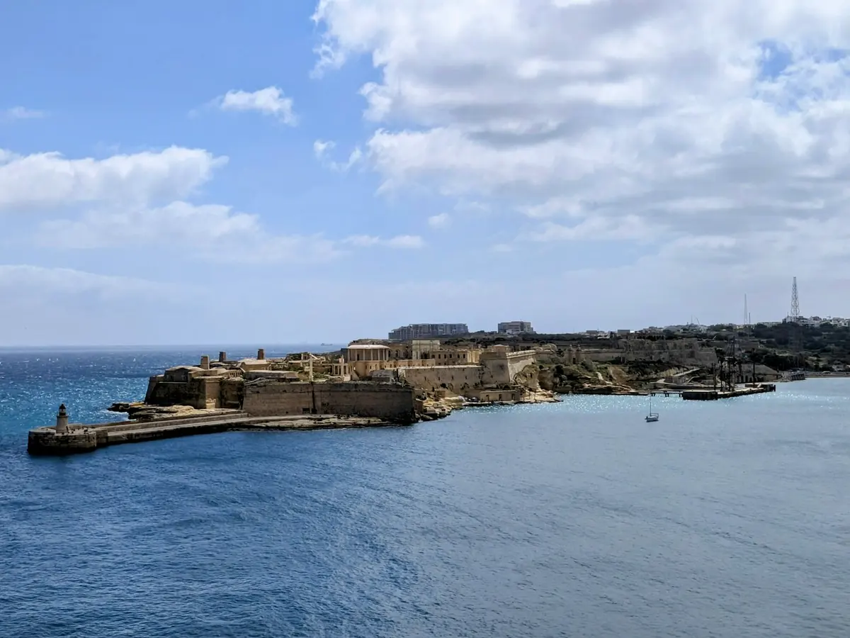 Costa cerca de La Valeta
